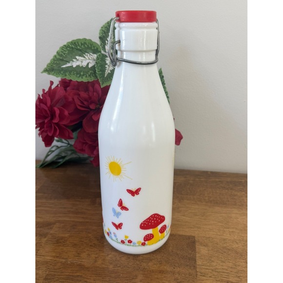 Vintage Cerve Italy‎ Milk Glass Bottle Mushroom Butterfly Sunshine Design Retro - Picture 9 of 10